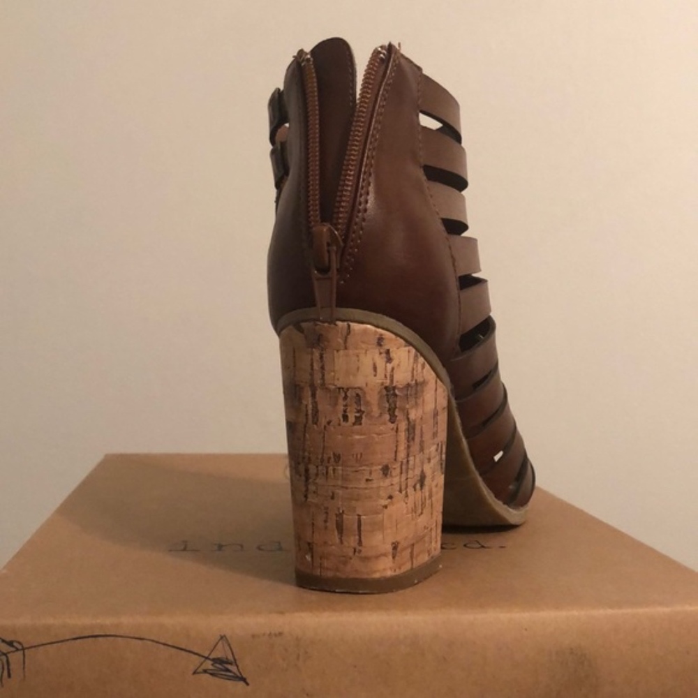 Peep Toe Cork Heels Brown vegan leather Wedges - Picture 7 of 7